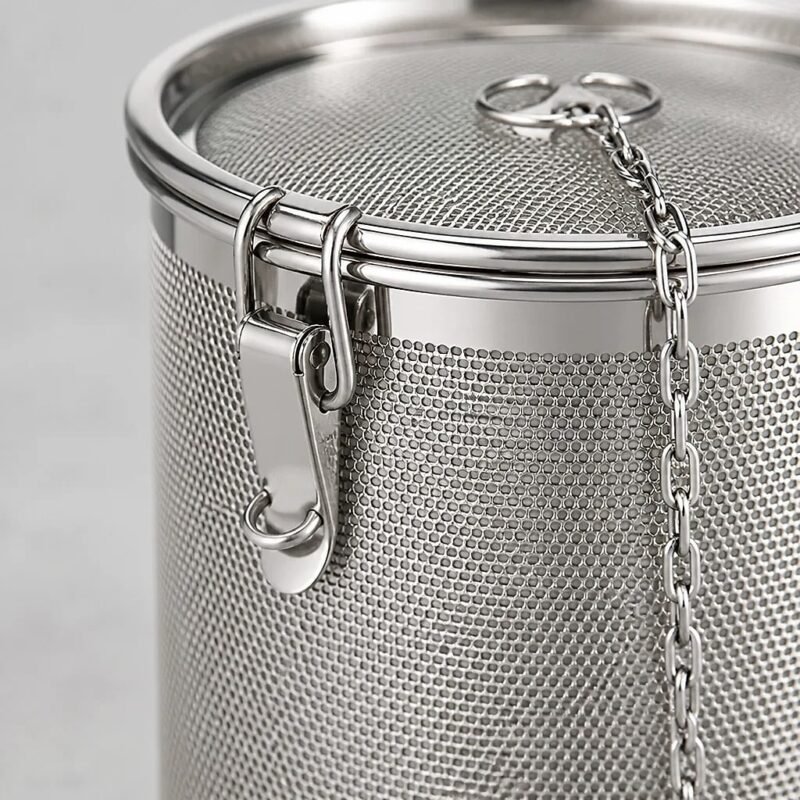 Fine Mesh Tea and Spice Strainer, 0.7 L, detail