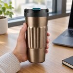 Insulated Travel Mug, 500ml, in use Insulated Travel Mug, 500ml
